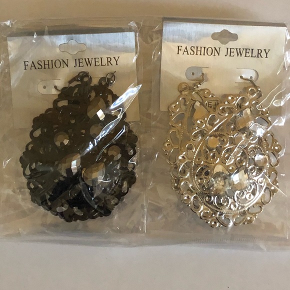 Miscellaneous Earrings - Picture 7 of 16